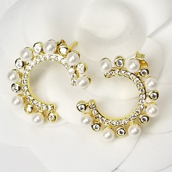 NWT Pave CZ Studs earrings NEW - Picture 4 of 9